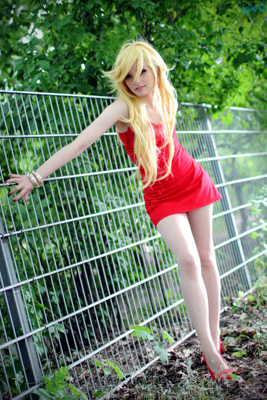 cosplaygirl:  Oh com’on by *JackvanJohn on deviantART 
