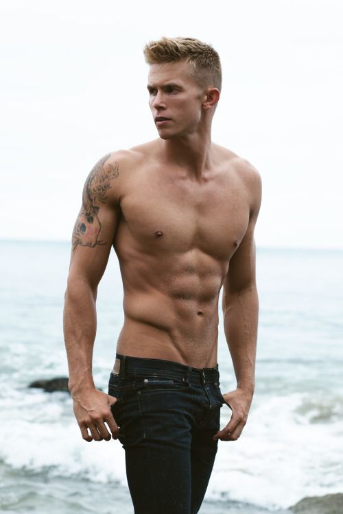 ddfjkfcv:   aaron thornton  