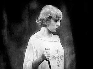 neillblomkamp:White Zombie (1932) Directed by Victor Halperin