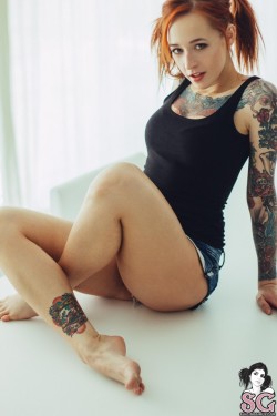 sglovexxx:  JaneSinner Suicide - Early Sunday