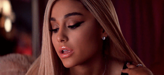 aarianas:  Ariana Grande- Thank U Next