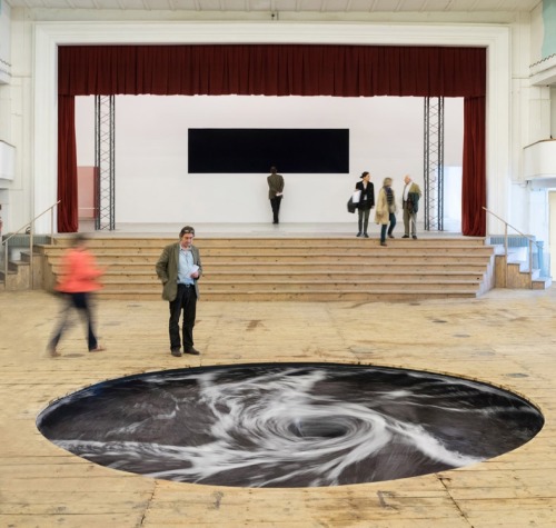 Decension, by Anish Kapoor, Galleria Continua, San Gimignano.