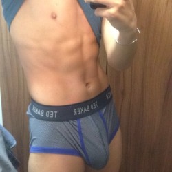 snapgramguys:  Hung straight college student from instagram