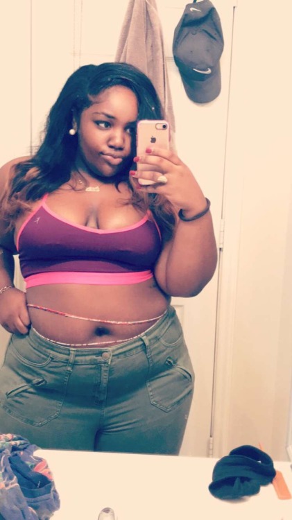 swaywithb:  ridinhanzsolo:  swaywithb:  My style varies. Kinda just goes off of how I feel that day. I love textures, patterns and colors. Keep it fresh and spontaneous. ❤️🤗  I can’t    …🤗