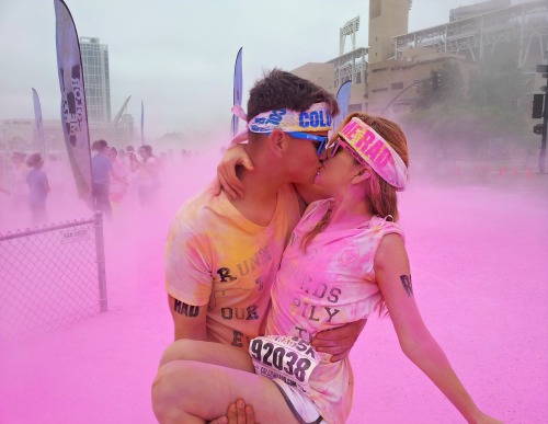 loustomllinson:quality-nik0n:saw this on the color run web site i had to post it its so perfq back t