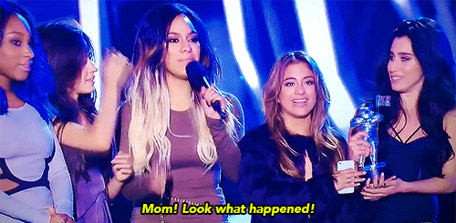 josettesmaskin:  Dinah being super cute on stage when accepting their VMA 