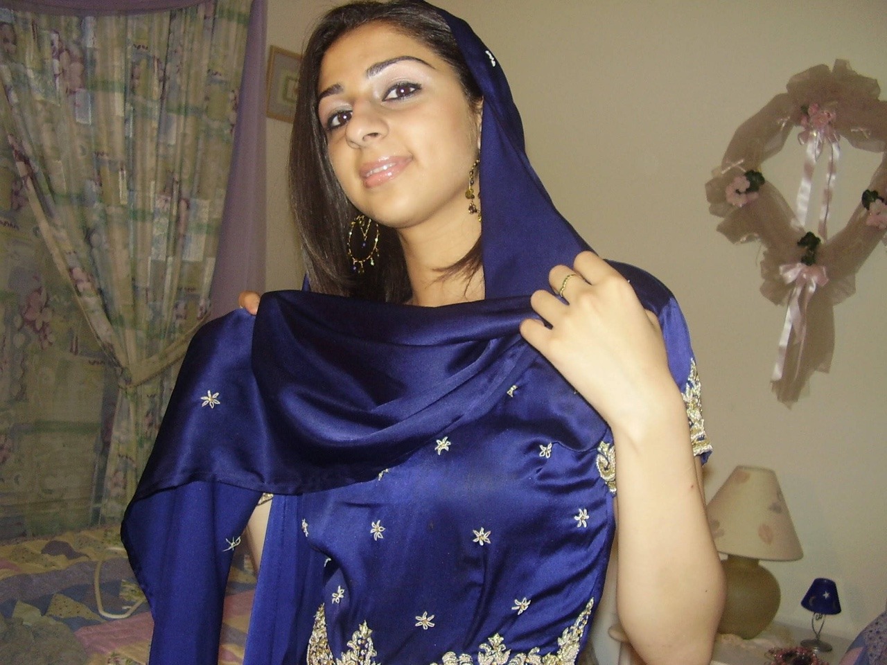 vaishnavali:  Fuckworthy😘 8/10 so cute and hot. Her eyes and lips are enough 😍