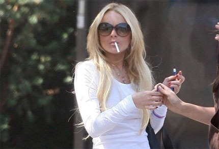 matchlighta: vs120sfetish: More sexy celebs That Lohan match light up!! Hot as hell