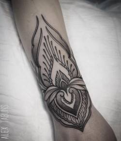 kooltattoos:  #tattoo #dotwork #ornament