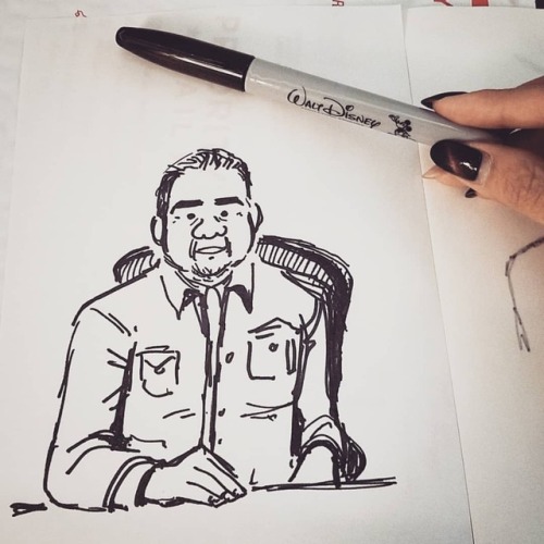 Captured the amazing @louiedelcarmen in a sketch from our meeting today ✒ • • • #mark