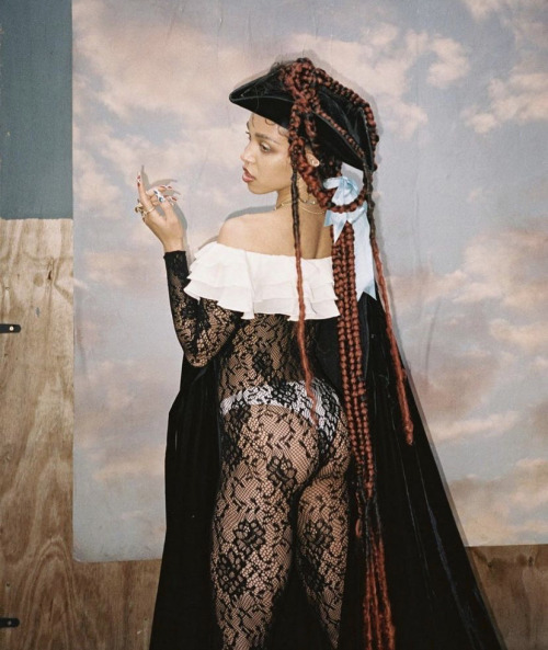 Ladies & Theys....., Fka Twigs.