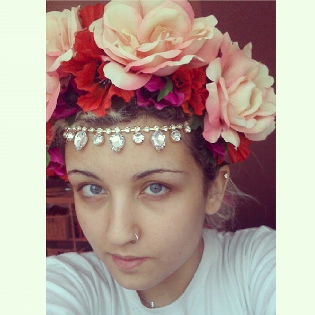 Excuse my lack of makeup. Bah! #Flower #gems #me #face