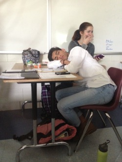 i-was-so-alone-i-owe-you-so-much:jewmingle: jewmingle:  A photoset of me sleeping in class     my hero