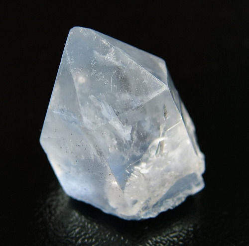 Quartz, DumortieriteBahia, Brazil