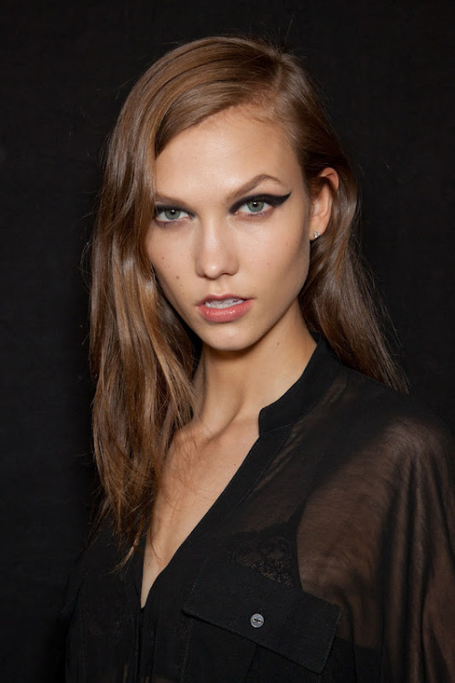 vs-angelwings:  Lanvin Fall 2012- makeup perfection
