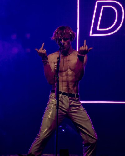 omnidudes: Ross Lynch   