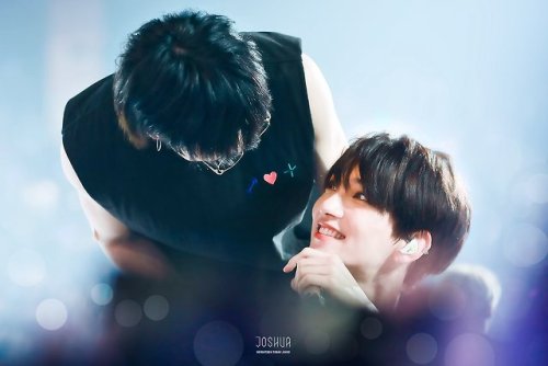 yourdailyseventeen:© TODAY JISOO