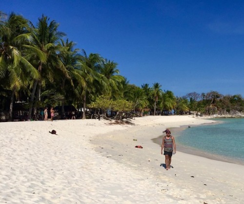 Life is a beach. #Coron2018 (at Malcapuya Island)