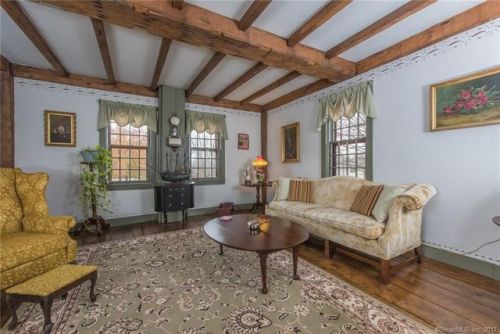 $295,900/4 brLisbon, CTbuilt in 17902801 sq ftsomeone submitted a ton of amazing old east coast home