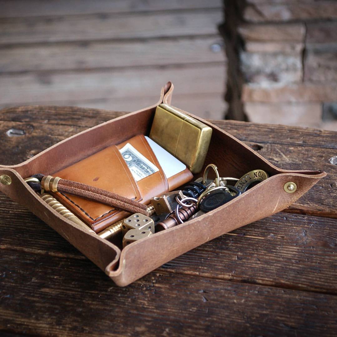 craftandlore:  EVERY DAY CARRY