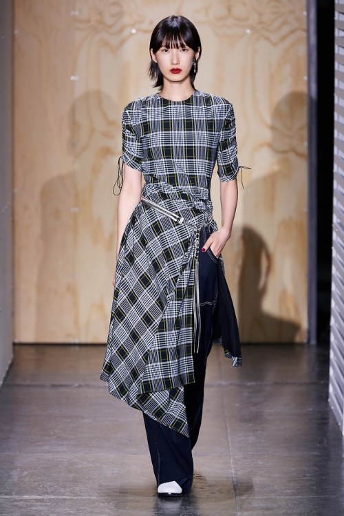 fashionalistick:  BROCK COLLECTION   link JONATHAN SIMKHAI   link TAORAY WANG  &