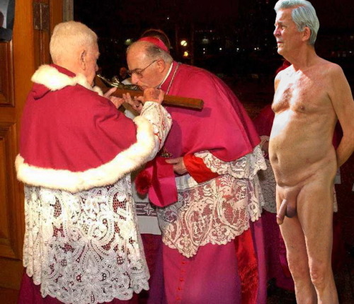 sacred-blasphemy: In line for the cock-kissing sacrament