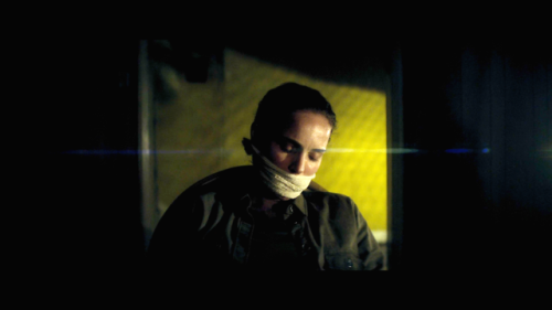 profoundlyentangled: frenchblazer: Natalie Portman, Tessa Thompson &amp; Jennifer Jason Leigh in