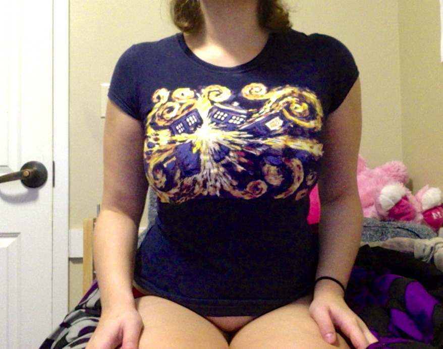 boobs-butts-and-beyond:  A Doctor Who shirt in case there was any doubt what a nerd