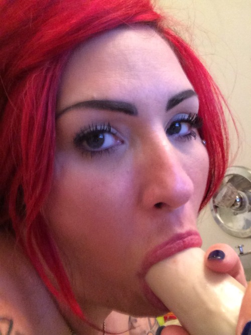 catherinetaylerxxx:  What I want to do?  Yes please