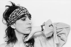 pattismithandrobertmapplethorpe:  Patti Smith