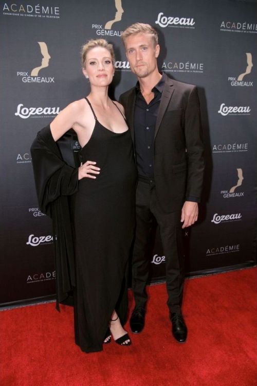 Evelyne and Nick on the red carpet at the 33th Prix Gémeaux, 2018.