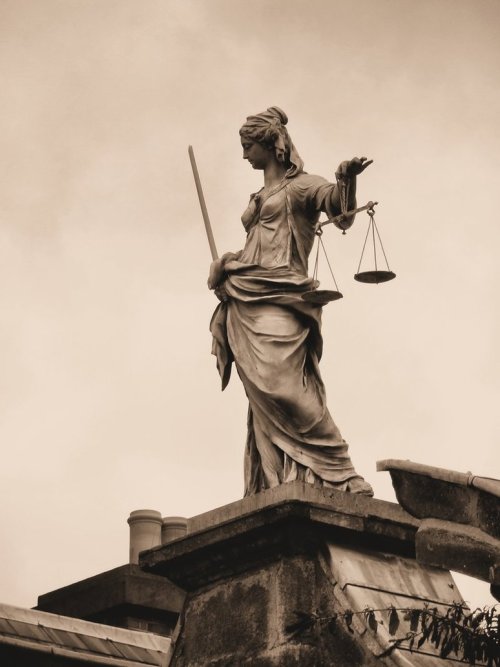 statuemania: Statue of Iustitia (Lady Justice)  Dublin Castle, Dublin, Ireland. (Photo by 