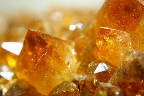 XXX sashabloodsoup:  CITRINE  ☀️ Known as photo