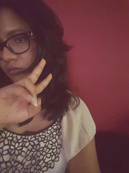 bombaynights:okay-aisha tagged me in the selfie challenge (bless u u beautiful child) (today wa