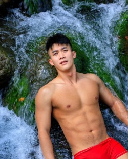 asian-men-x: @dreamerokada1121