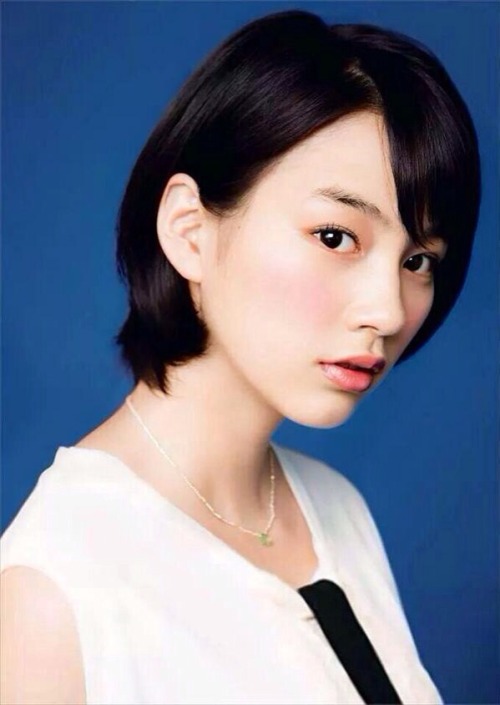 能年玲奈