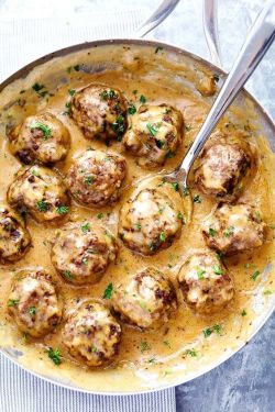 food-porn-diary:  Delicious Swedish Meatballs