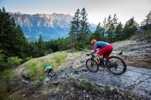 thewideeyedworld:  The long weekend is here! Where are you riding? #mountainbike #fortheride @bigmtn