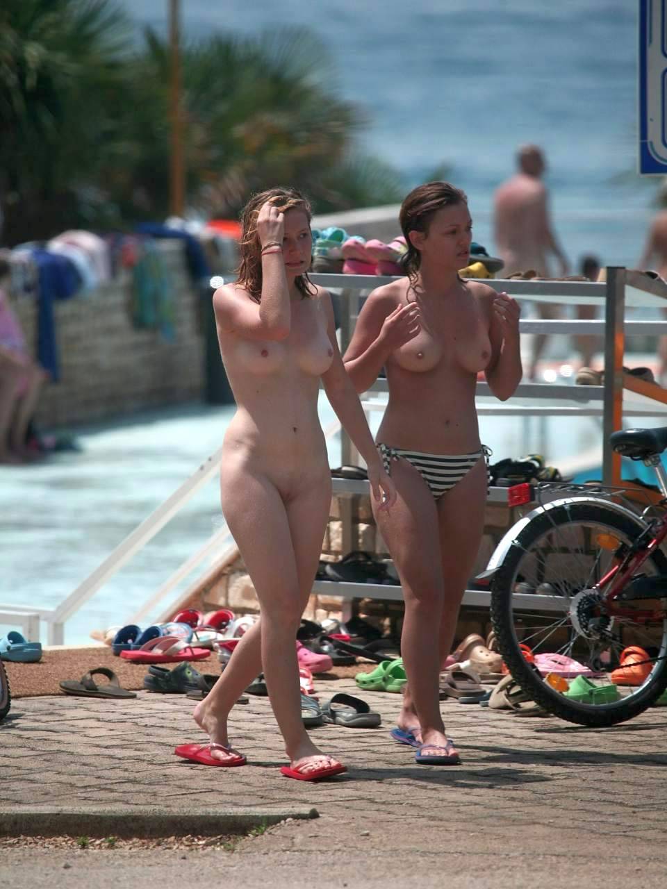 Lovely wet wifes