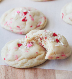 fullcravings:  Soft Funfetti Sugar Cookies