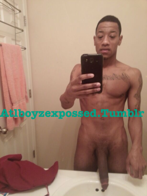 atlboyzexpossed:  He’s Been Exposed Already B4 on tumblr,I guess he like showing off that dick 