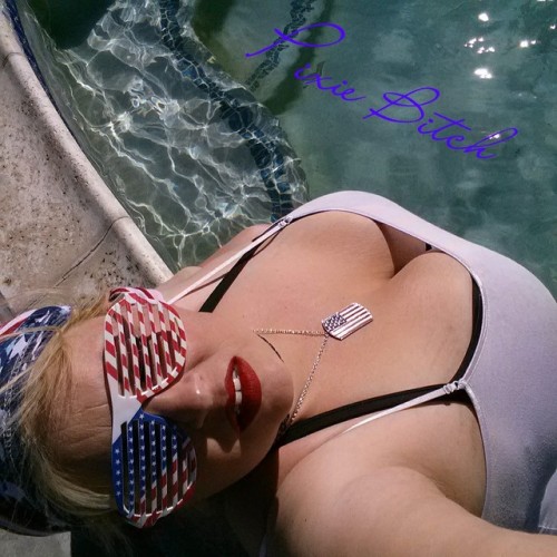 pixie-bitch75:  Red, White & Blue… porn pictures