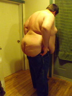 gordo4gordo4superchub:  luvbigbelly:  polybimorphosis: