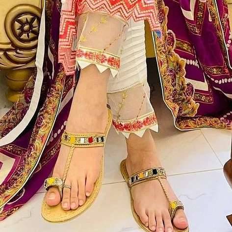 desi feet