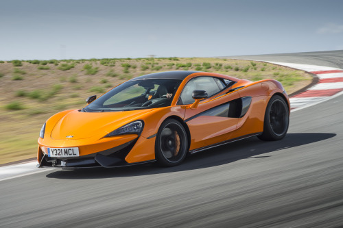 itcars:  570S Coupé: The First New McLaren Sports Series Model The McLaren 570S Coupé is the first – and highest powered – model launched in the recently announced Sports Series. Following its global debut at the New York International Auto Show