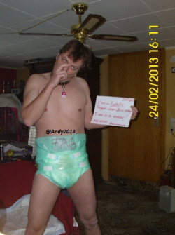 sissyminion:  http://pampers-andy.blogspot.de/  Andy Windel  lol cute but I&rsquo;ve wet my panties before too!!