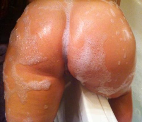 lustfulflirt:  So wet 