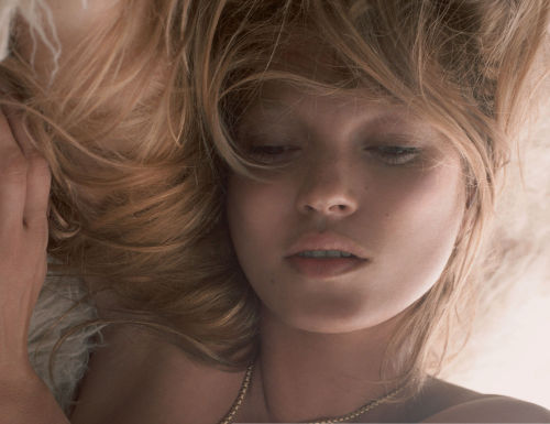 thebeautymodel:  Kate Moss by Tesh for i-D September 2005 