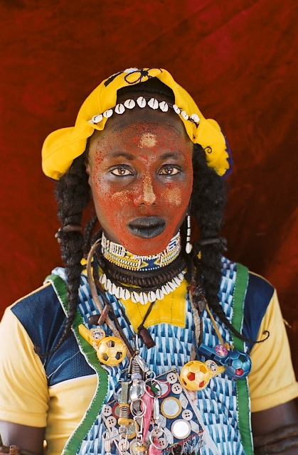 androphilia:Chad: The Wodaabe By Marie-Laure De Deckerthe wodaabe have their shit on lock