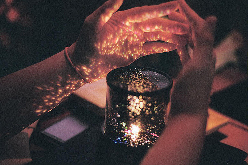 sunn-and-moon:  Alívio Imediato | via Tumblr on We Heart It. http://weheartit.com/entry/64165414/via/Marijamalik1 
